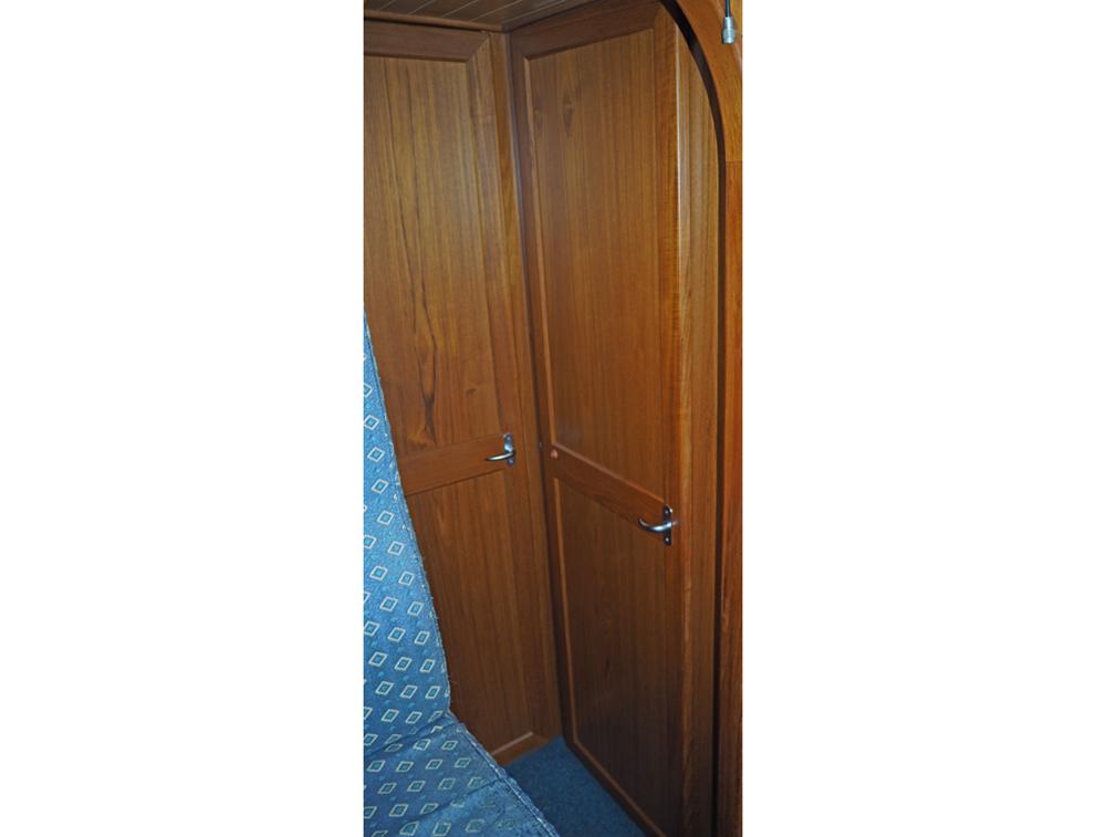 Aft cabin, Accommodation